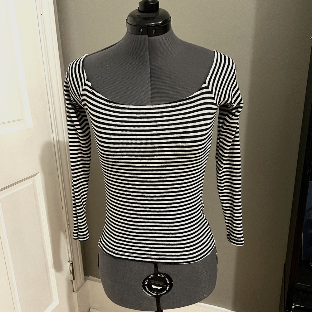 Striped 3/4 Sleeve Off-Shoulder/Sloped Shoulder Top